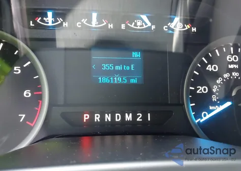 2015 Ford F-150 Xlt z USA, uszkodzony, nr VIN 1FTEW1CF6FKD83210